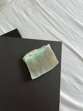 Load image into Gallery viewer, Green Moonstone 002
