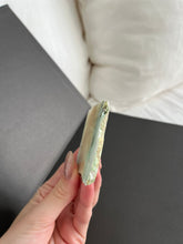 Load image into Gallery viewer, Green Moonstone 002
