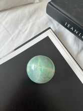 Load image into Gallery viewer, Green Moonstone Palm
