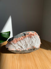 Load image into Gallery viewer, Pink Heulandite Geode with Scolecite
