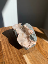 Load image into Gallery viewer, Pink Heulandite Geode, with Scolecite &amp; Stilbite
